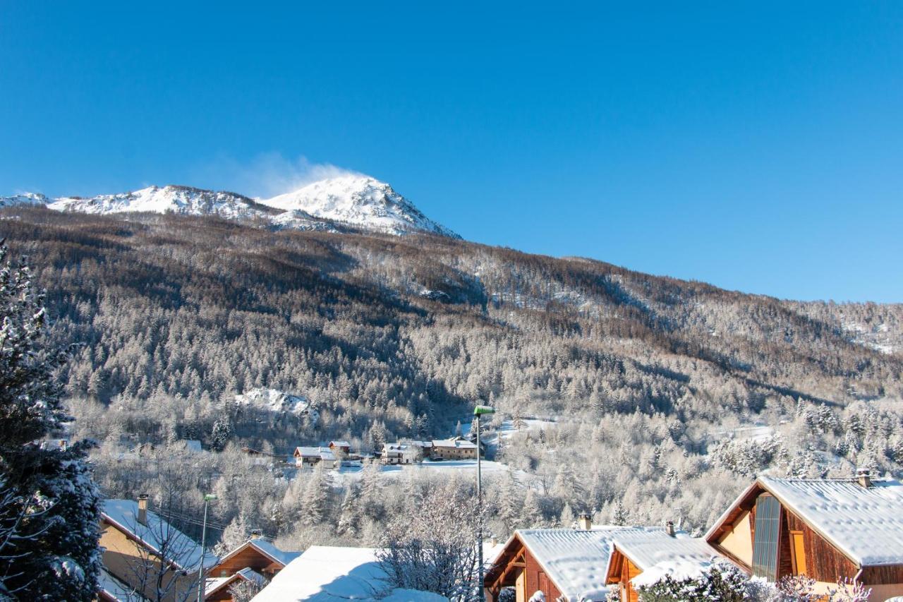 Chalet Premium -Acces Pied De Piste En Navette Saint-Chaffrey Luaran gambar